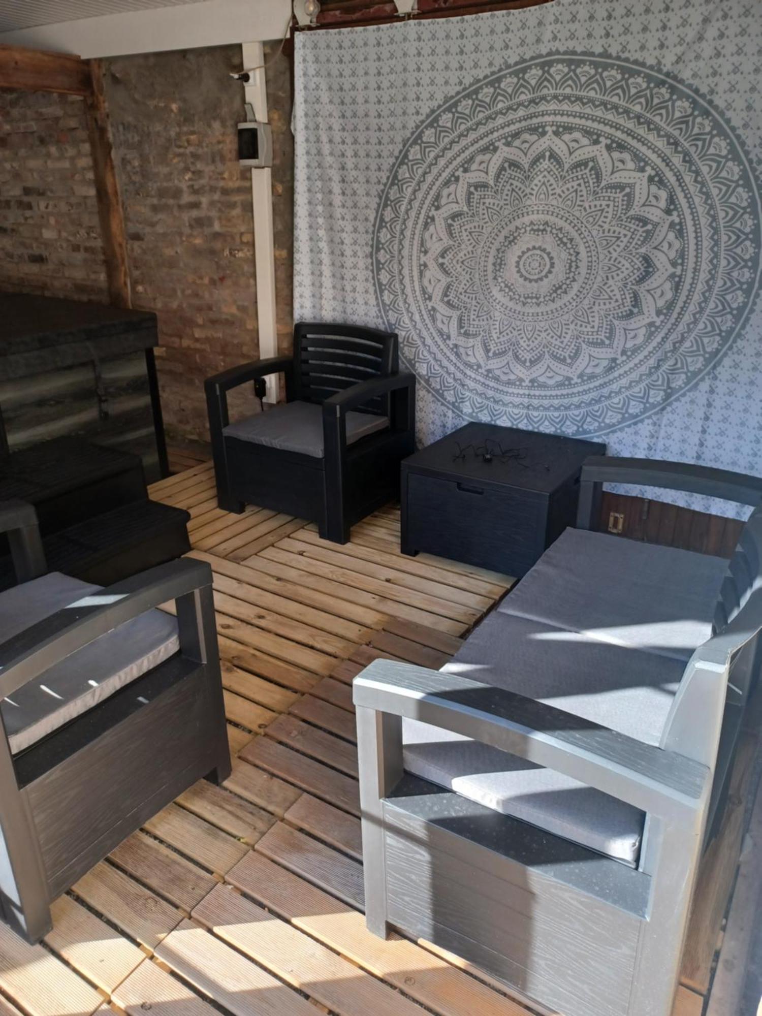 Le Refuge De Normandie Avec Spa Et Cheminee Mesnieres-en-Bray Екстериор снимка